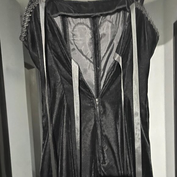 Vintage Jeannie Nitro Black Velvet Dress with Pink Heart - Picture 2 of 7
